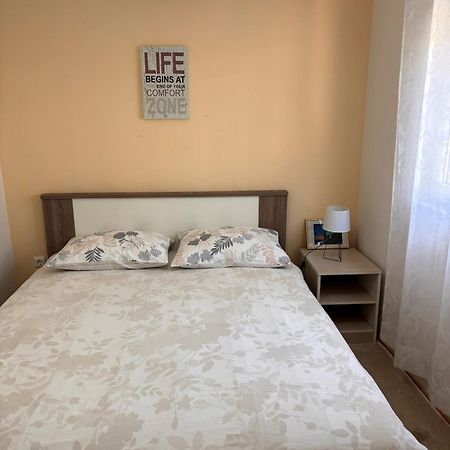 Apartmani Knezevic Posedarje Extérieur photo