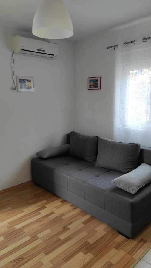 Apartmani Knezevic Posedarje Extérieur photo